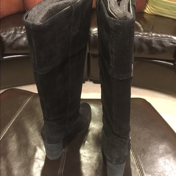 👋 GUESS BOOTS 👢 - Picture 2 of 7